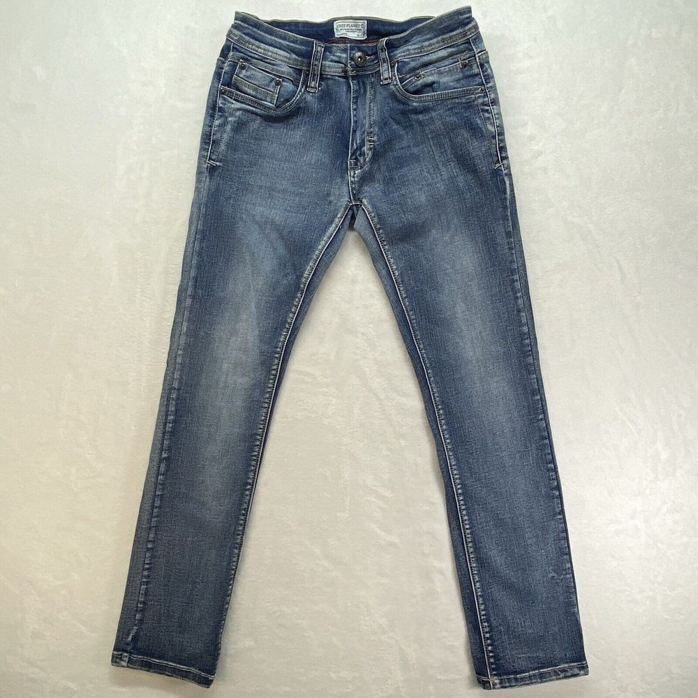 Free Planet Jeans Men's 28x30 straight medium wash‎